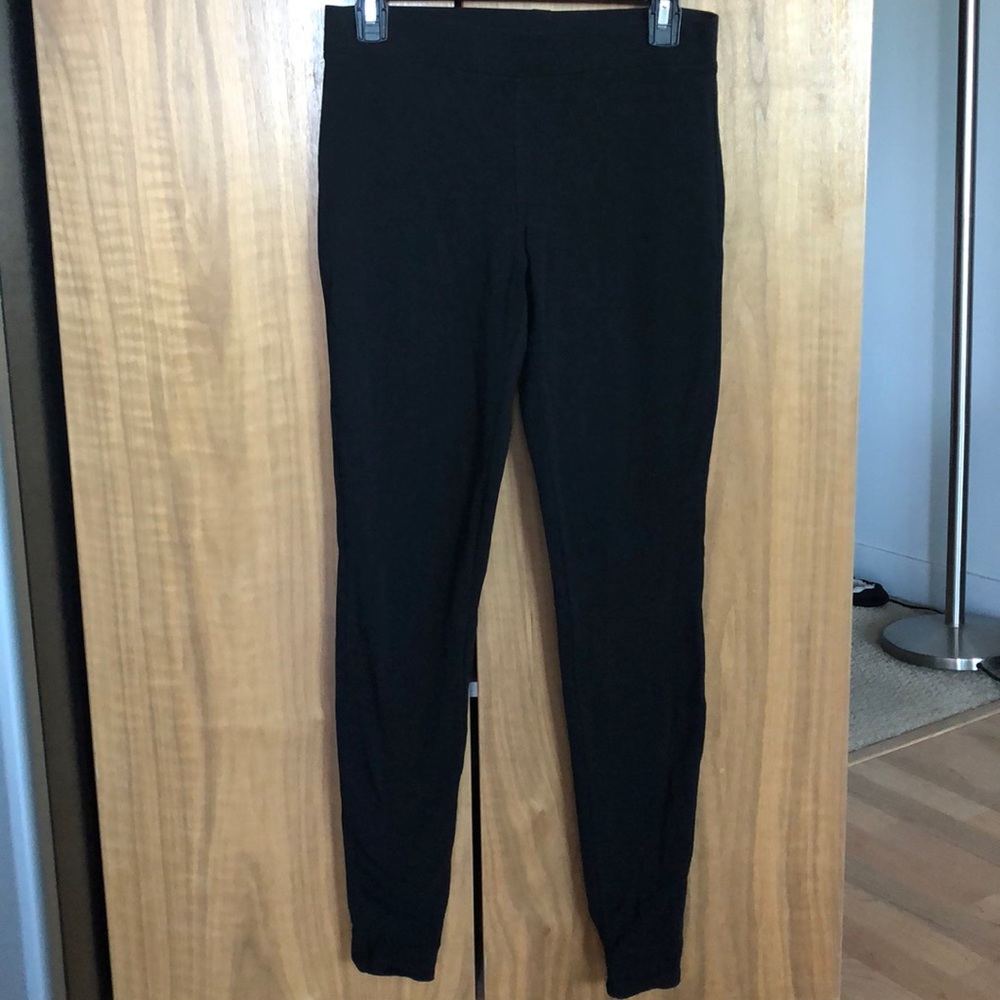 Sexy Stretch Black Stirrup Leggings